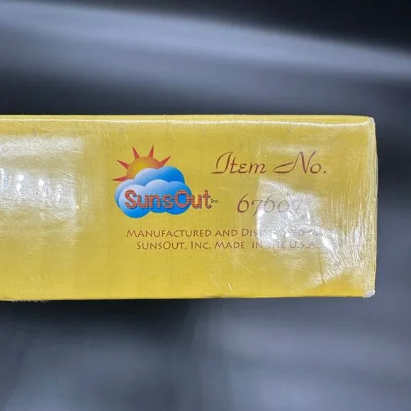 SunsOut Nene Thomas Puzzle Earth Moon 2017 1000 Pieces New in Box Fantasy Jigsaw - Picture 7 of 8